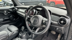 MINI Hatchback 1.5 Cooper Exclusive 3dr Auto Petrol Hatchback